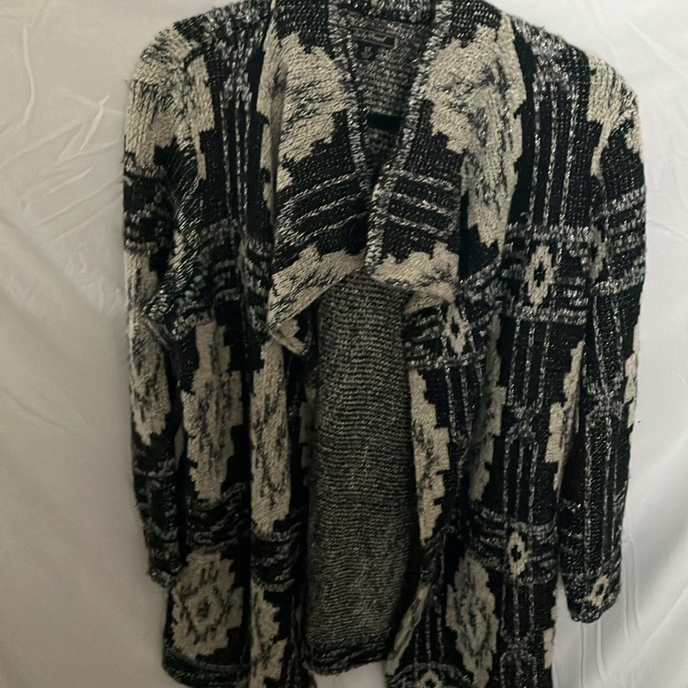 Lucky Brand: Long Geometric pattern Cardigan Sweater- Open- pockets- Heavy- 1X - Picture 15 of 16